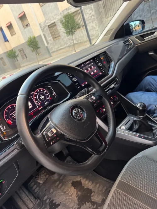 Volkswagen Polo 2018 Carat