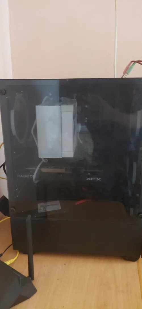 Pc R5 5600 + Rx 6600 xfx