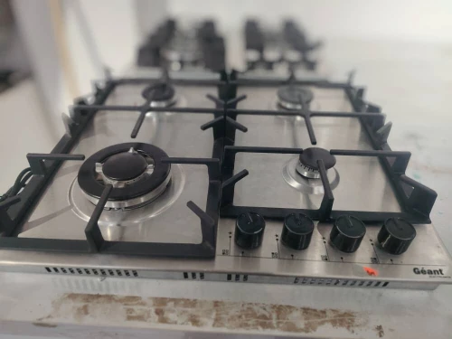 Promo Plaque de cuisson geant 4 feux inox