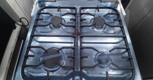 Cuisinière brandt 4 feux vedette inox ventilé