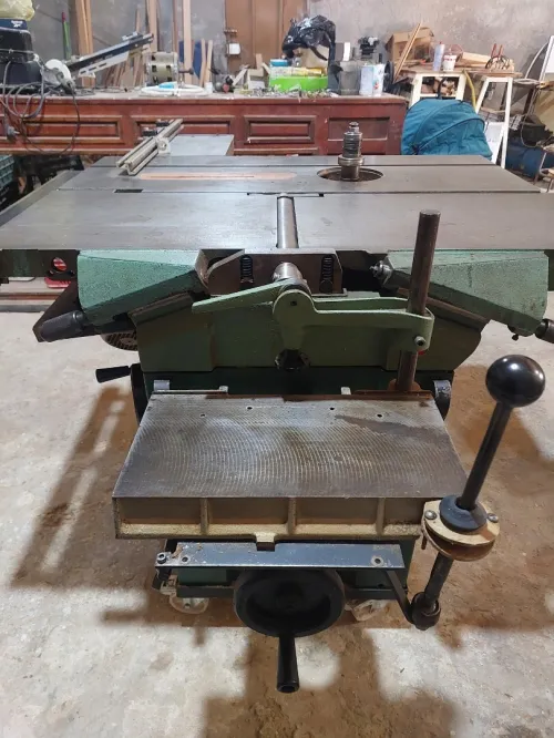 Machine a bois combiné 7 opération