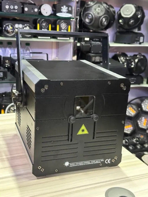 Laser 3D pour événement puissance 10W (vrai 10w) 
