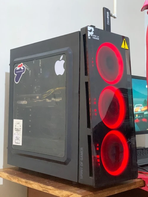 PC GAMER
