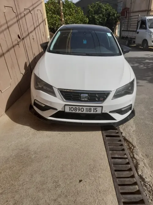 Location de voitures de luxes avec ou sans chauffeur 