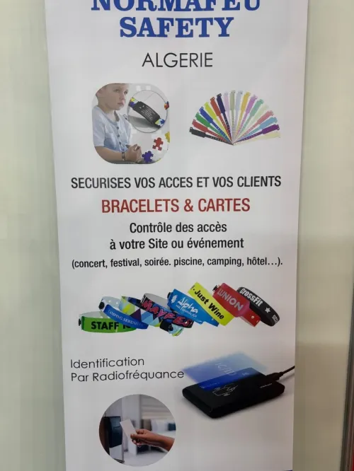 Bracelets vinyle et Tyvek
