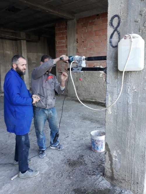 ETUDE ET CONTROLE ET SUIVI DU BETON ET GEOTECHNIQUE ET VOIRIES 