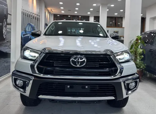Toyota Revo  2025 Revo