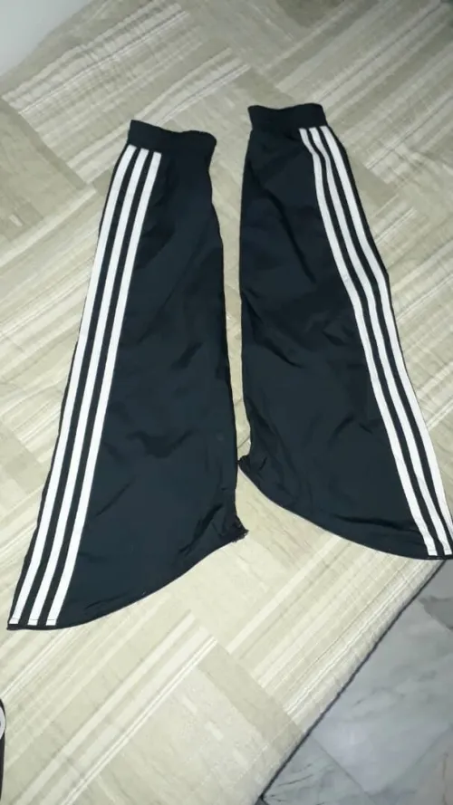 Vend survêtement Adidas