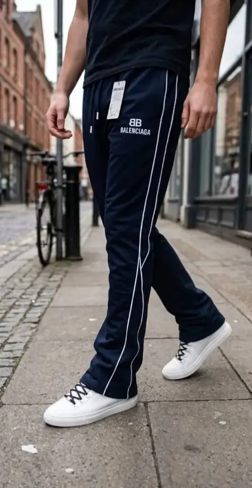 T-shirt old money ; baguy