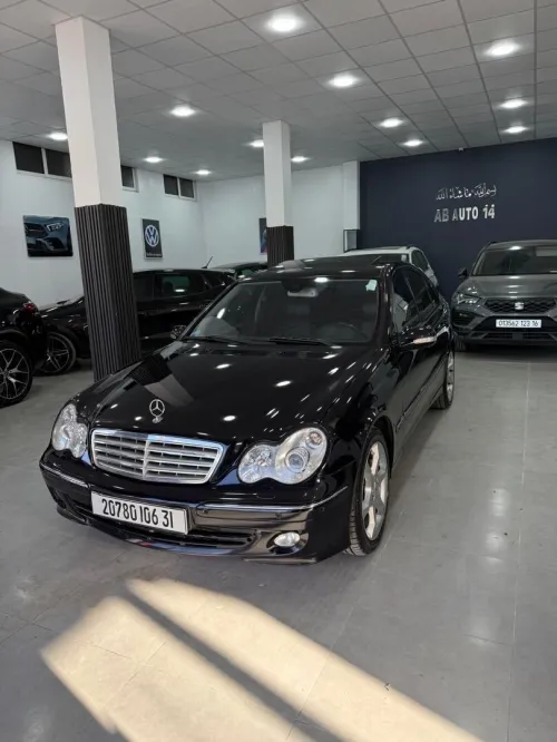Mercedes Classe C 2006 C320
