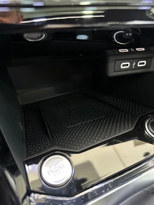 Volkswagen T-Roc 2025 R-Line 
