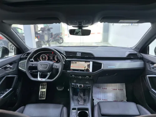 Audi Q3 2025 Sline