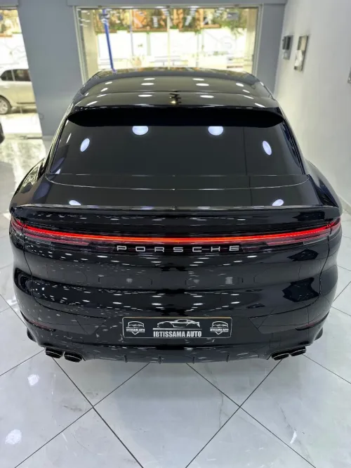 Porsche Cayenne 2024 