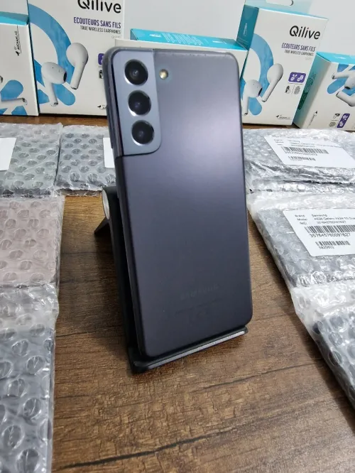 SAMSUNG S21 5G – 8Go/128Go ⚡ Écran 120Hz | Très Bon État |