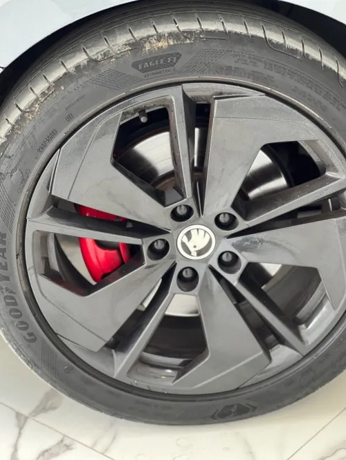 Skoda Octavia virs 2023 Virs
