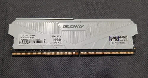 Ram 16 GO DDR4 GLOWAY 3200