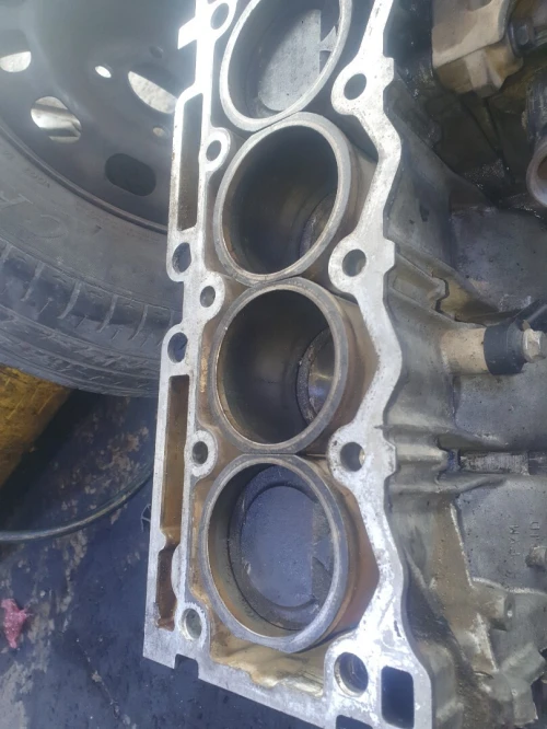 Demi moteur 207 1.4 16v