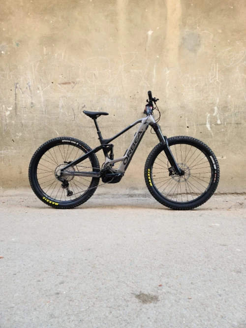 Des vélos Électriques la haut gamme 2022/2023 carbon et aluminium disponible 00 km