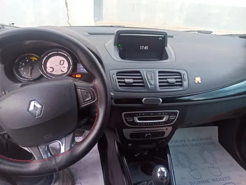 Renault Megane 3 2015 Bose