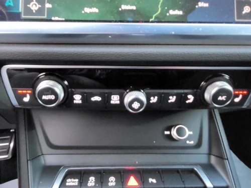 Audi Q3 2023 S Line