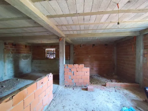 Vente bien immobilier Guelma Hammam nbail