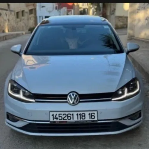 Volkswagen Golf 7 2018 Carat