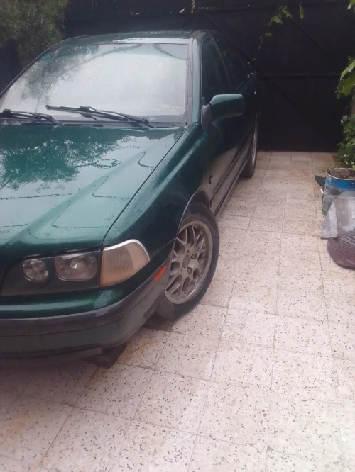 Volvo V40 2002 V40