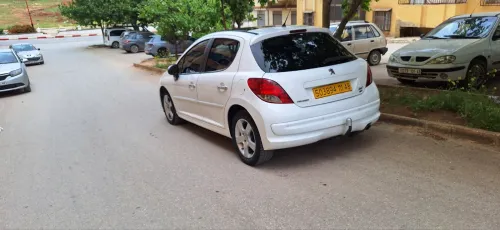 Peugeot 207 2011 Allure