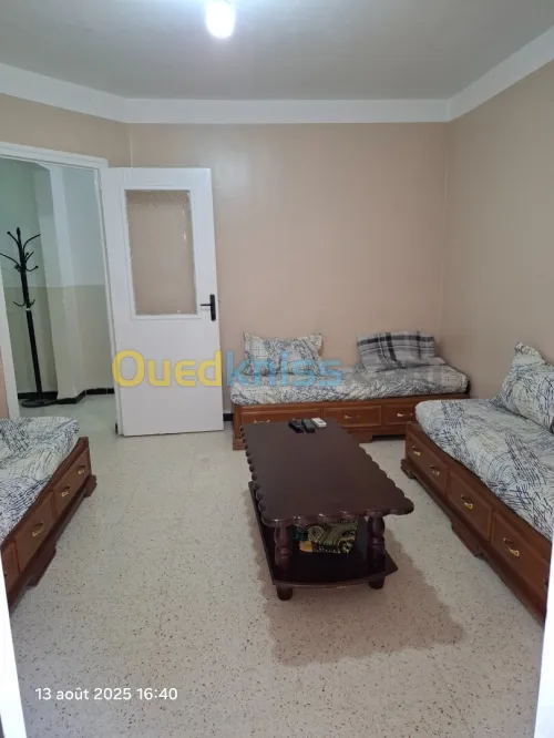 Location vacances Appartement F2 Alger Bordj el bahri