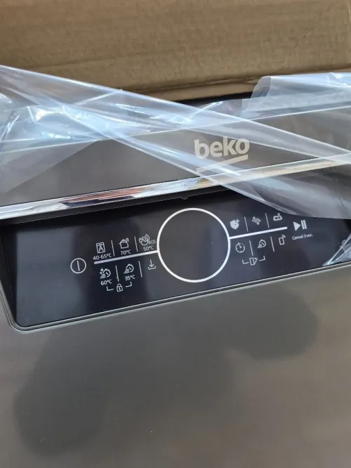BEKO MANHATTAN Lave vaisselle 16 couverts 11 programmes porte automatique Pose Libre