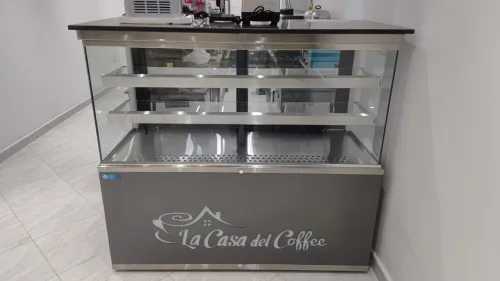 Matériel de cafétéria