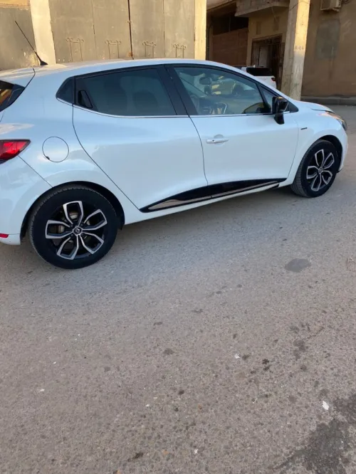 Renault Clio 4 2019 Limited 2