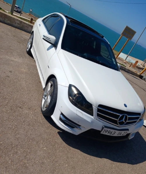 Mercedes Classe C 2014 250 AVANTGARDE 