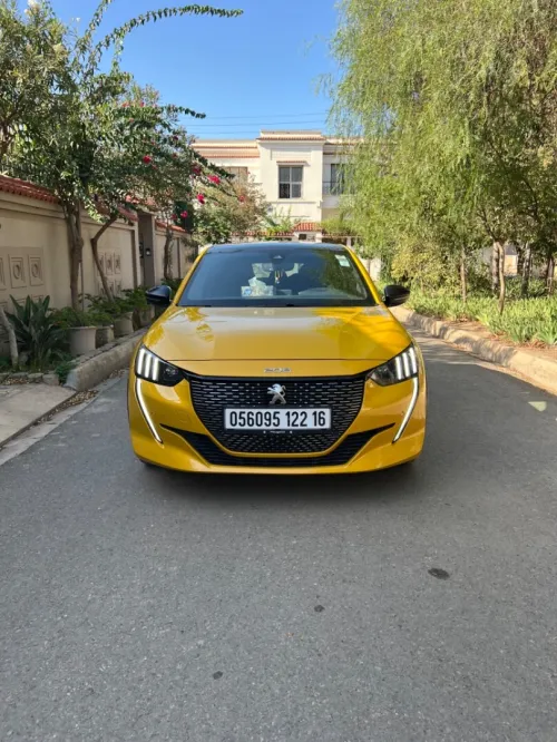 Peugeot 208 2022 GT