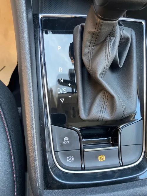 Skoda Karoq 2025 KaroQ