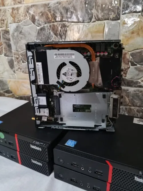 mini lenovo ThinkCentre M700 Cpu G4400T 6 eme génération
