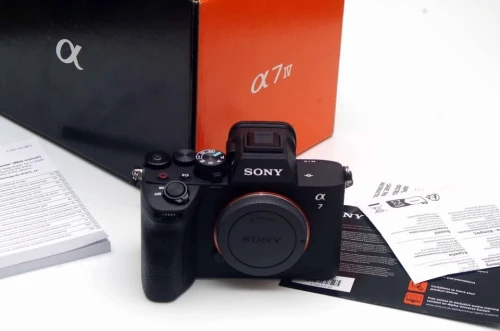 SONY A7 IV (4) NEUF JAMAIS UTILISE