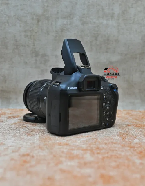 Canon EOS 1300D + EF-S 18-55mm F/3,5-5,6 IS