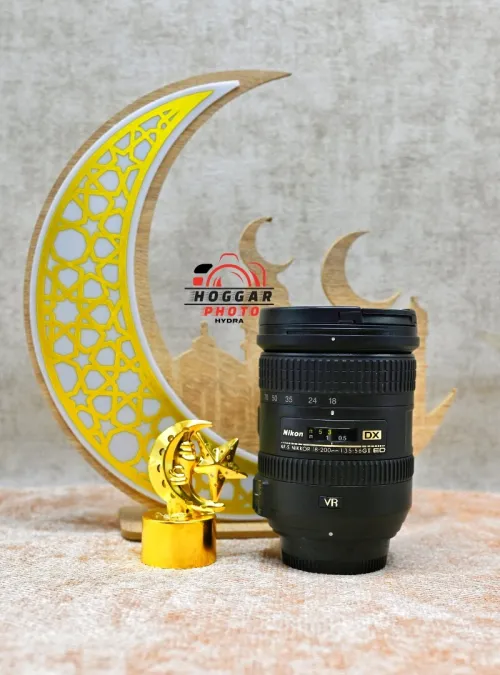 Nikon AF-S 18-200mm f3.5-5.6 VR