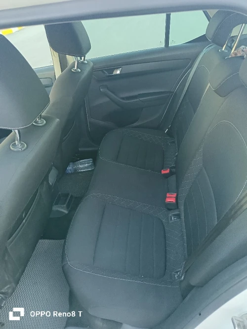 Skoda Fabia 2017 Style (avec toit panoramique)
