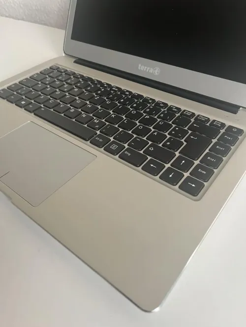 Laptop Terra mobile i5-10th