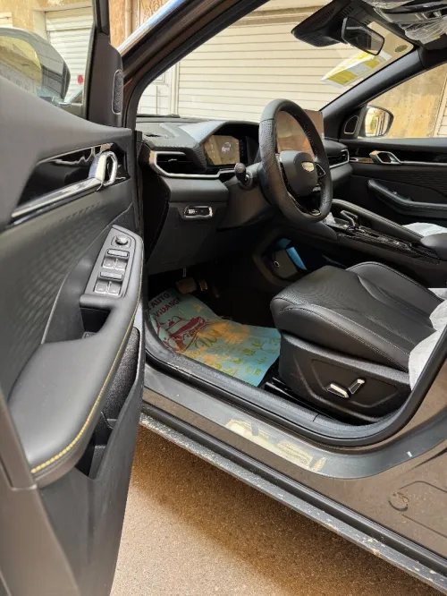 Geely Coolray 2025 Foll option