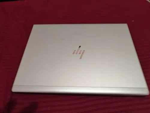 HP ELITEBOOK 735 G6 AMD Ryzen 7 Pro 3700U 16GB 256SSD 13", etat 9/10