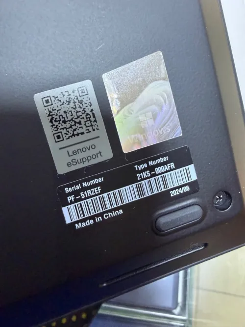 Lenovo thinkpad P16 s Gen 3  ultra 7