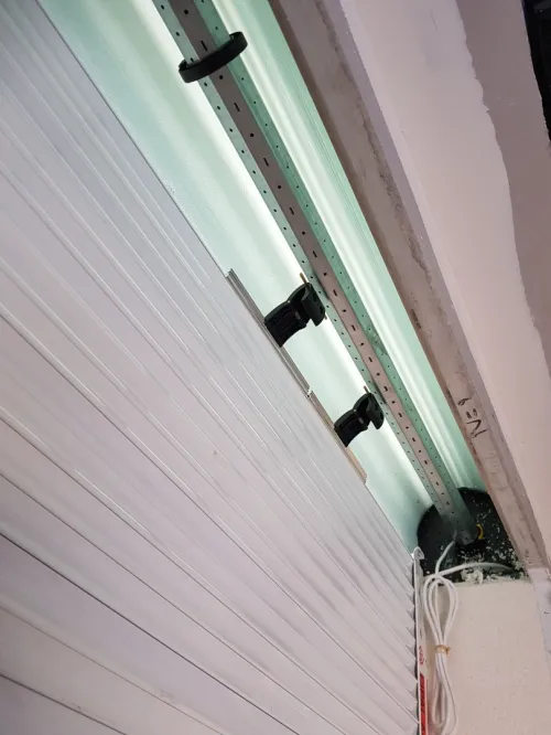 Caisson coffret tunnel pour volet roulant 
