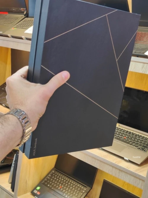 ASUS Zenbook Duo Laptop, Dual 14 OLED 3K 120Hz Touch Display, Evo, Intel Core Ultra 9 285H, Intel Arc Graphics, 16GB RAM, 1TB SSD