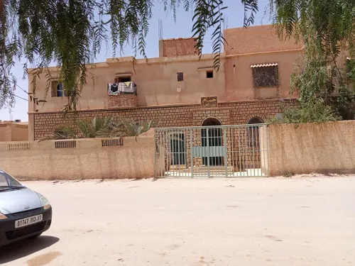 Vente Immeuble Djelfa Hassi bahbah