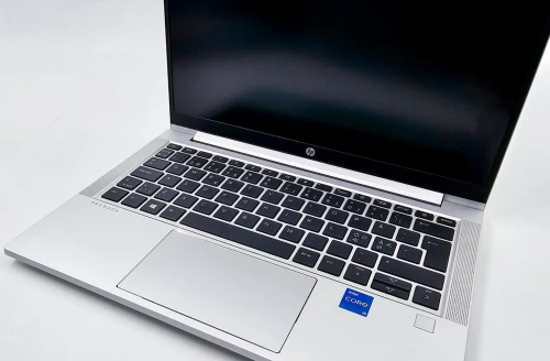 LAPTOP HP PROBOOK 430 G8 I5 1135G4 RAM 8G DDR4 256 SSD NVME