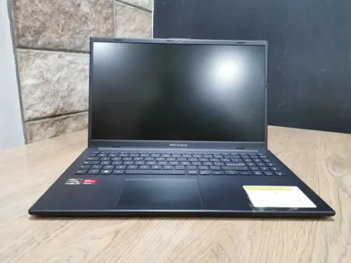 LAPTOP ASUS VIVOBOOK GO 15 RYZEN 5 7530 RAM 8G 256 SSD