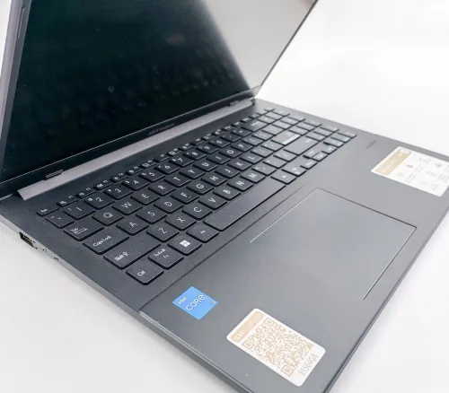 LAPTOP ASUS VIVOBOOK I3 N305 RAM 8G DDR4 256 SSD NVME